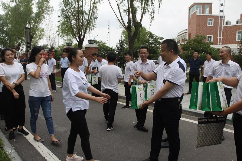 K8官网 - 天生赢家·一触即发